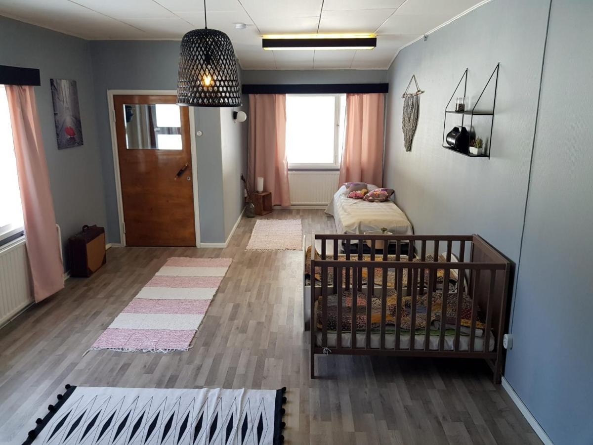 Inha Holiday House อาห์ตารี ภายนอก รูปภาพ